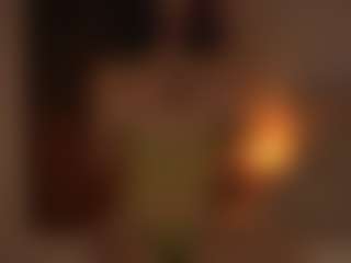 YourCarolinaaa's Live Sex Cam Show