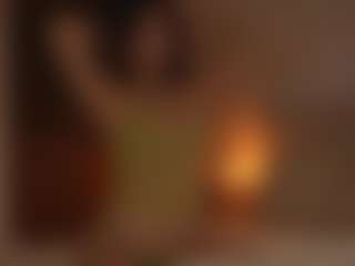 YourCarolinaaa's Live Sex Cam Show
