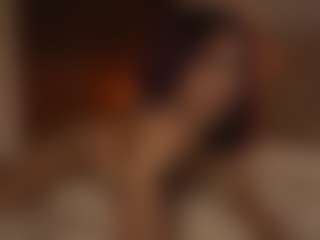 YourCarolinaaa's Live Sex Cam Show