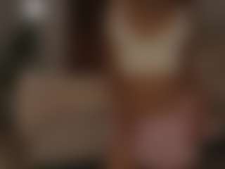 YourCarolinaaa's Live Sex Cam Show