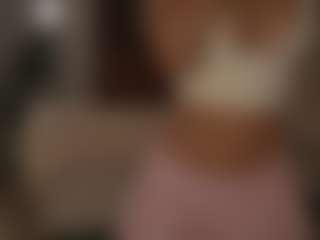 YourCarolinaaa's Live Sex Cam Show
