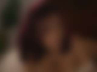 YourCarolinaaa's Live Sex Cam Show