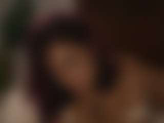 YourCarolinaaa's Live Sex Cam Show