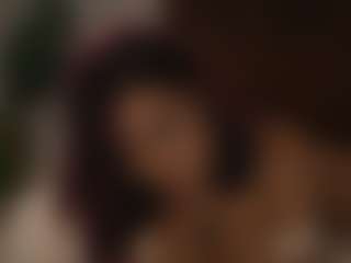 YourCarolinaaa's Live Sex Cam Show