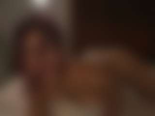 YourCarolinaaa's Live Sex Cam Show