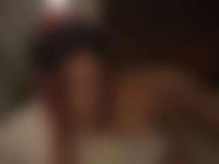 YourCarolinaaa's Live Sex Cam Show