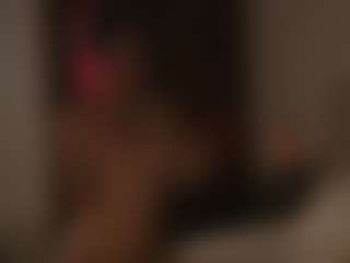 YourCarolinaaa's Live Sex Cam Show