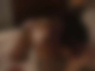 YourCarolinaaa's Live Sex Cam Show