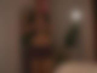 YourCarolinaaa's Live Sex Cam Show