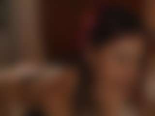YourCarolinaaa's Live Sex Cam Show