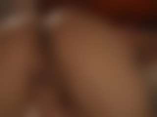 YourCarolinaaa's Live Sex Cam Show