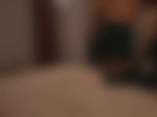 YourCarolinaaa's Live Sex Cam Show