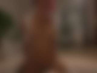 YourCarolinaaa's Live Sex Cam Show