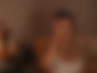 YourCarolinaaa's Live Sex Cam Show