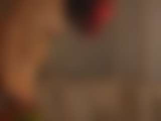 YourCarolinaaa's Live Sex Cam Show