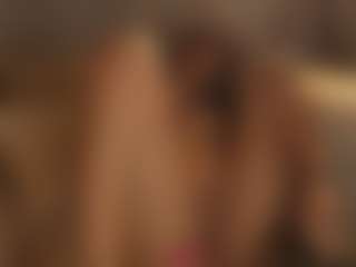 YourCarolinaaa's Live Sex Cam Show
