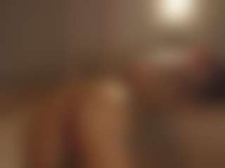 YourCarolinaaa's Live Sex Cam Show