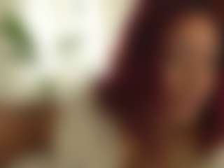 YourCarolinaaa's Live Sex Cam Show