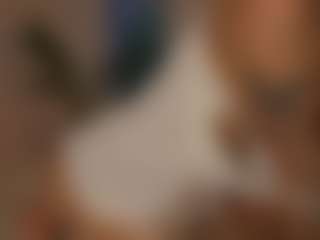 YourCarolinaaa's Live Sex Cam Show