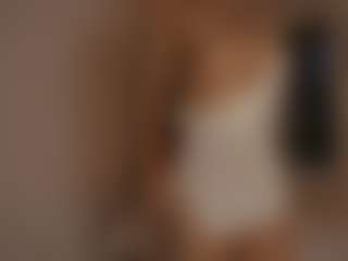 YourCarolinaaa's Live Sex Cam Show