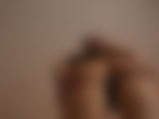 YourCarolinaaa's Live Sex Cam Show