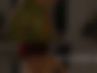 YourCarolinaaa's Live Sex Cam Show