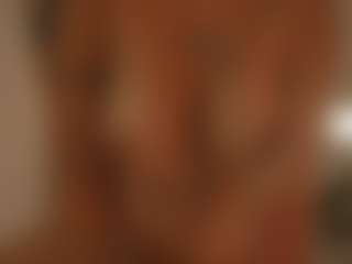 YourCarolinaaa's Live Sex Cam Show