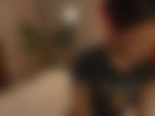 YourCarolinaaa's Live Sex Cam Show