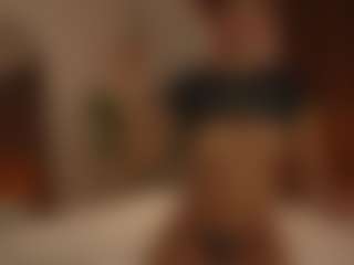 YourCarolinaaa's Live Sex Cam Show