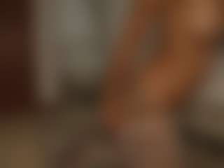 YourCarolinaaa's Live Sex Cam Show