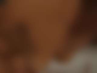 YourCarolinaaa's Live Sex Cam Show