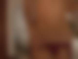 YourCarolinaaa's Live Sex Cam Show