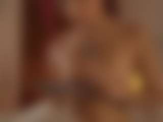 YourCarolinaaa's Live Sex Cam Show