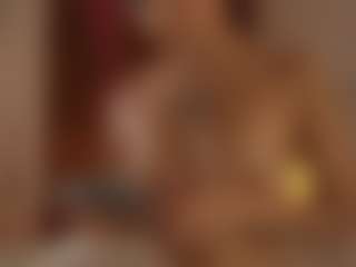 YourCarolinaaa's Live Sex Cam Show