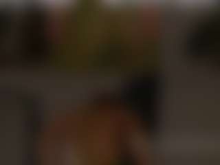 YourCarolinaaa's Live Sex Cam Show
