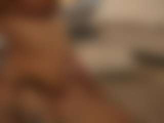 YourCarolinaaa's Live Sex Cam Show