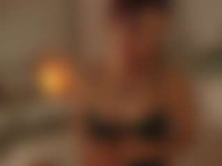 YourCarolinaaa's Live Sex Cam Show