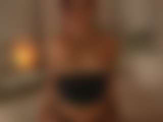 YourCarolinaaa's Live Sex Cam Show