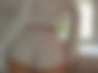 YourCarolinaaa's Live Sex Cam Show