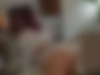 YourCarolinaaa's Live Sex Cam Show