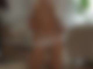 YourCarolinaaa's Live Sex Cam Show