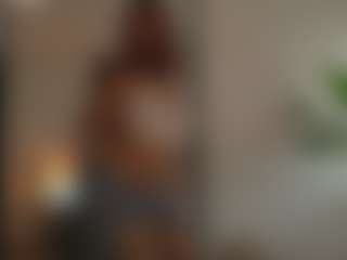 YourCarolinaaa's Live Sex Cam Show