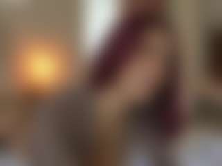 YourCarolinaaa's Live Sex Cam Show