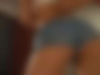 YourCarolinaaa's Live Sex Cam Show