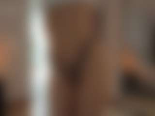 YourCarolinaaa's Live Sex Cam Show