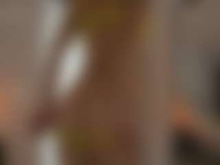 YourCarolinaaa's Live Sex Cam Show