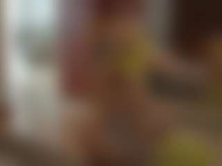 YourCarolinaaa's Live Sex Cam Show