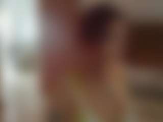 YourCarolinaaa's Live Sex Cam Show