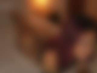 YourCarolinaaa's Live Sex Cam Show