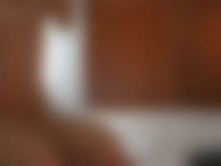 YourCarolinaaa's Live Sex Cam Show